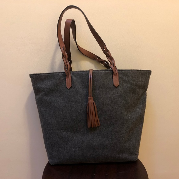 Large Grey Tote - Picture 1 of 1